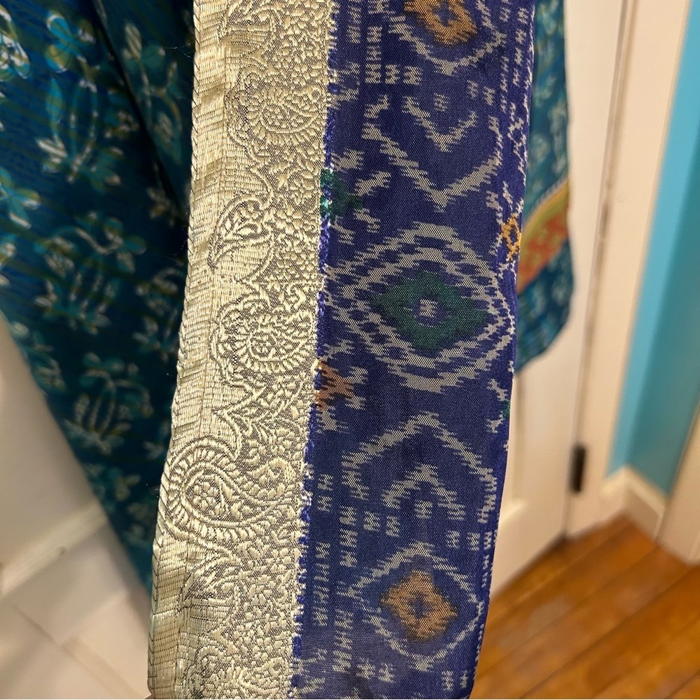 Vintage Multi Layer Patterns Silk Wrap Shirt - image 3